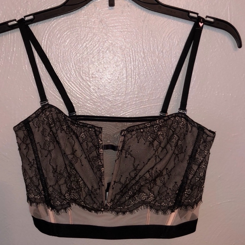 Victoria Secret Elegant Black Lace corset bandeau Bralette size L